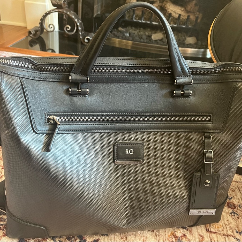 TUMI CFX Carbon Fiber Gray Slim Laptop Travel Briefcase. Lightly used.